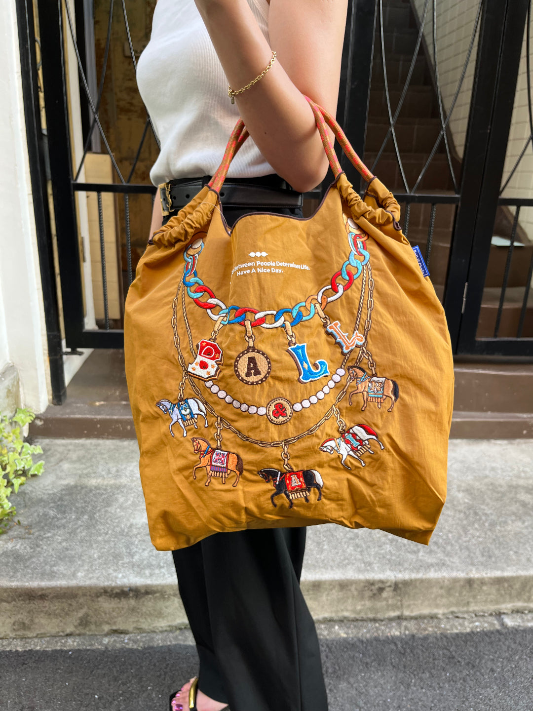 HORSE CHARM (ホースチャーム） M#19 CAMEL-301067