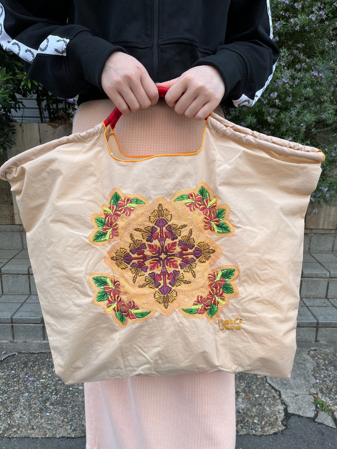 Hawaiian quilts hibiscus(キャシー中島コラボハワイアンキルト